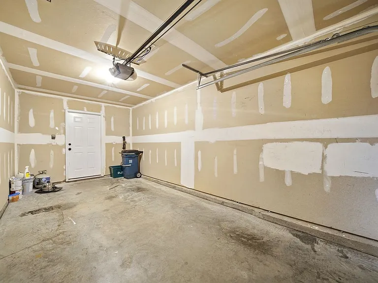 11112 Saintsbury Pl — Photo 37