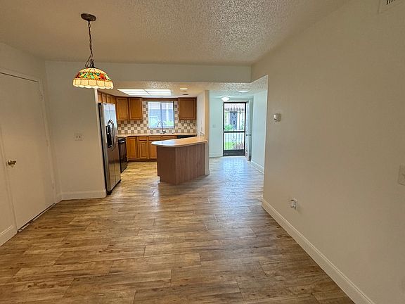 3rd image of 465 Albee Farm Rd