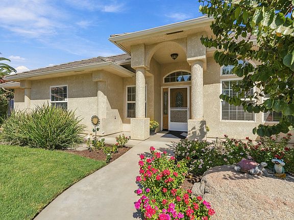 5th image of 734 W Monte Verde Avenue