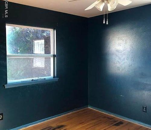 5th image of 3025 Crestridge Dr