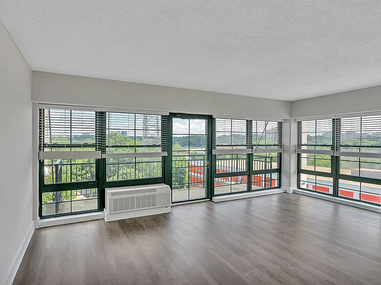 Large living rooms with big windows for ample lighting
