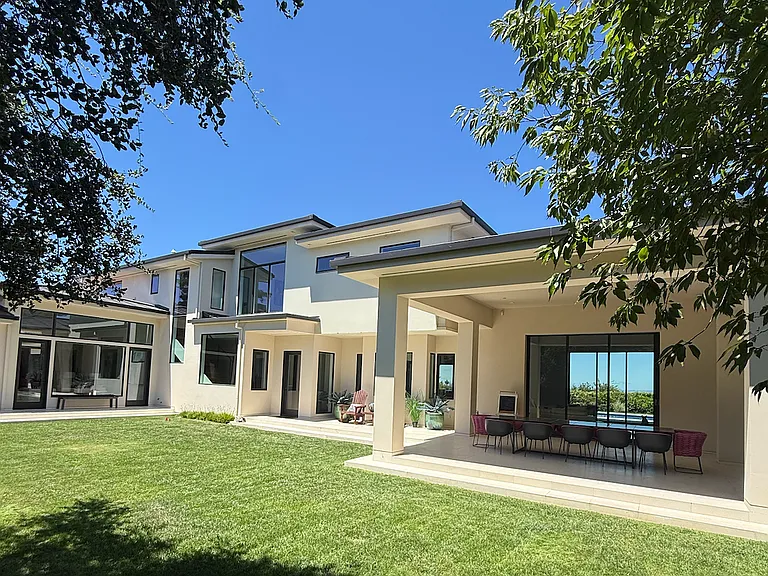 Alexis Dr — Photo 18
