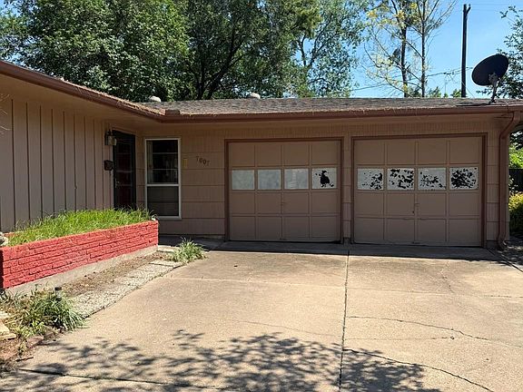 3rd image of 7007 Edgemoor Dr