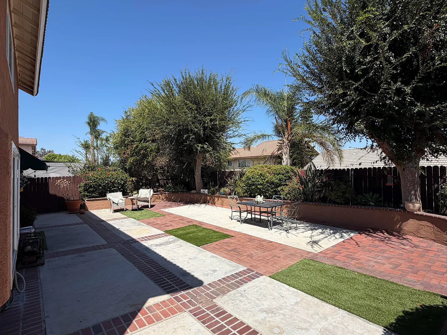 4 bed, 1753 sqft, $3,500 — Photo 3