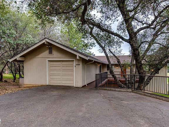 3rd image of 12728 Mueller Dr Unit 5