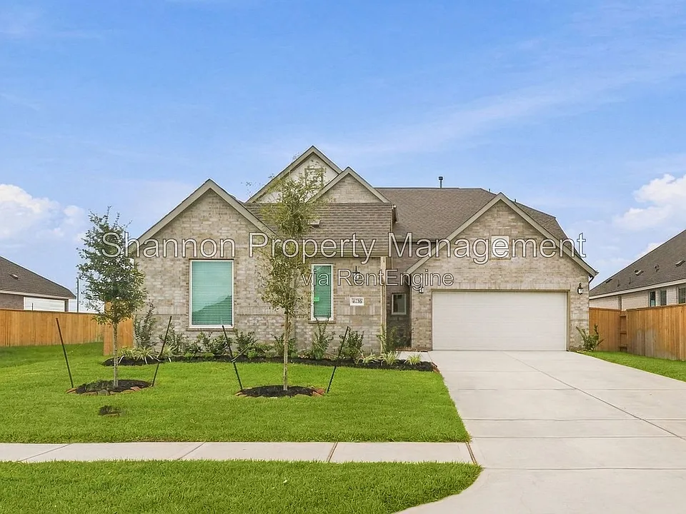 4216 Centennial Ridge Dr