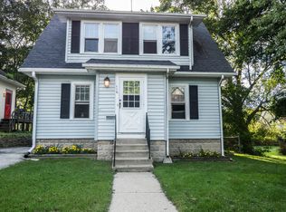 116 Fairmont Ave, Waukesha, WI 53188