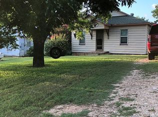 507 E Crews St, Hamilton, TX 76531