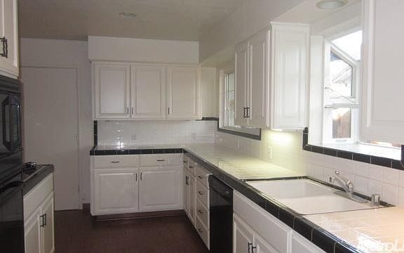 4th image of 7212 Rosewood Dr