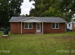 523 Wilbrown Cir, Charlotte, NC 28217