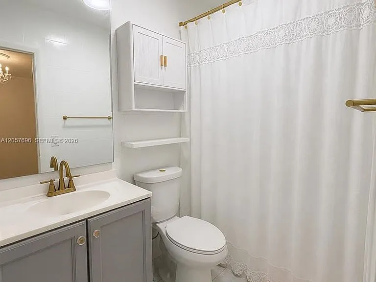 15700 N Miami Ave — Photo 12
