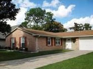 333 Brookmeade Dr, Gretna, LA 70056