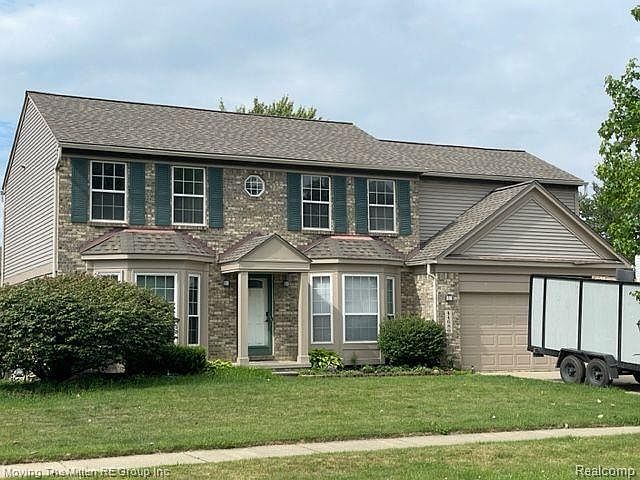 1st image of 44686 Greenbriar Dr