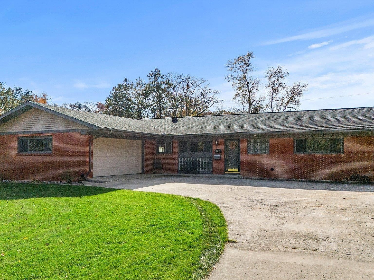 4902 Stratford Rd, Fort Wayne, IN 46807 Zillow