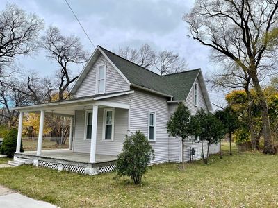 584 Marquette Ave, Muskegon, MI, 49442