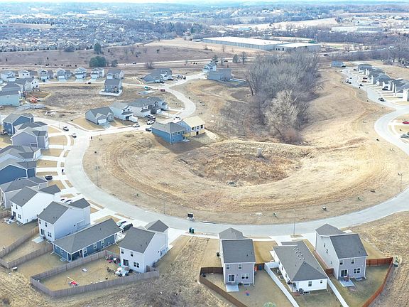 4th image of Lake Cunningham Rd