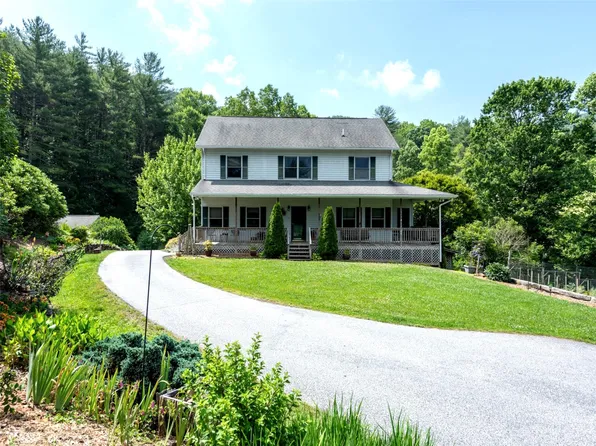 1985 White Oak Rd, Bakersville, NC 28705