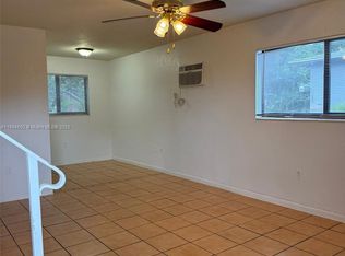 180 NE 71st St APT 5, Miami, FL 33138