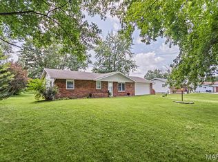 24379 Us Highway 67, Jerseyville, IL 62052