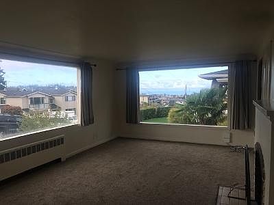 4th image of 755 Bell St APT 1