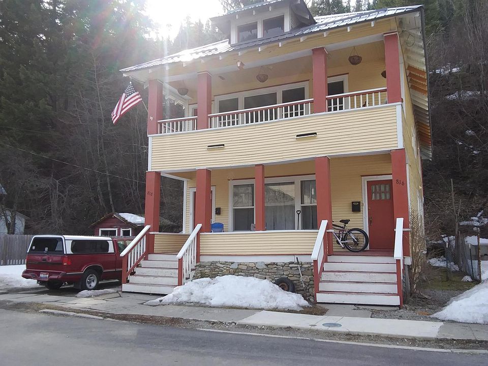 1st image of 816-818 Residence St