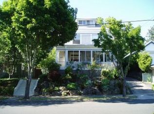 2433 SE Madison St, Portland, OR 97214