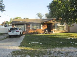 2010 George St, Lawrenceville, IL 62439