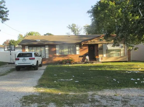 2010 George St, Lawrenceville, IL 62439