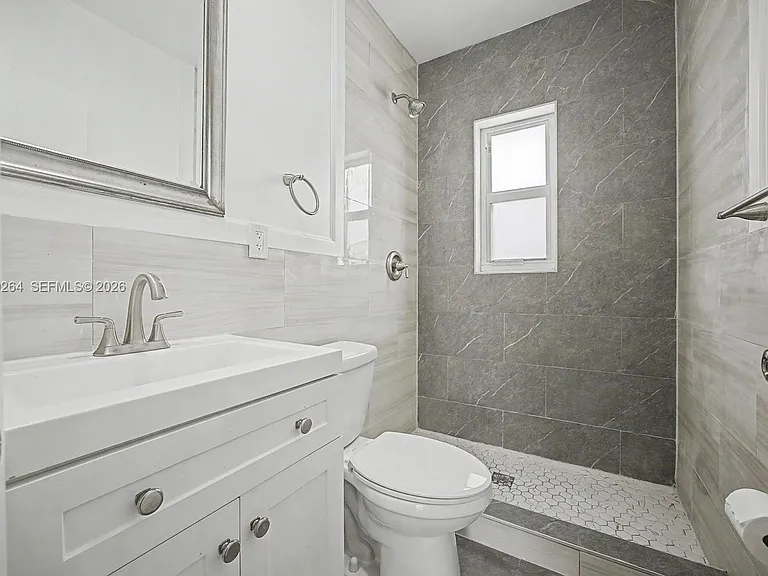 8466 NW 4th Ct #8466 — Photo 6