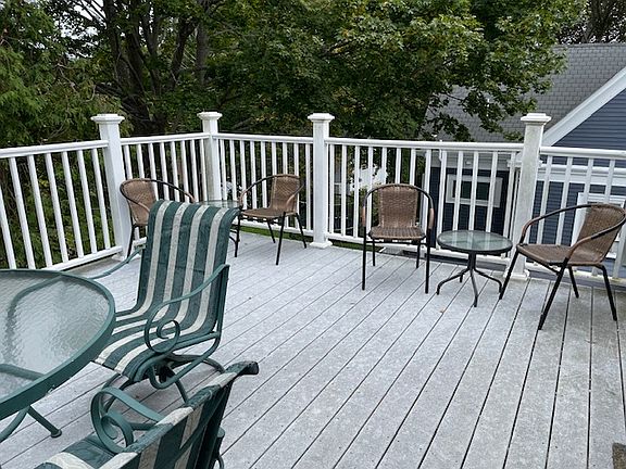 Roof top deck