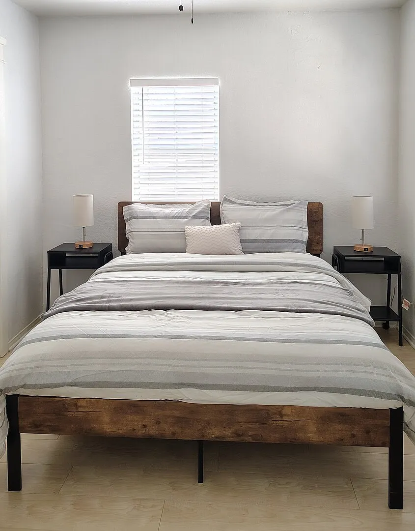 Glendale Loft — Photo 2