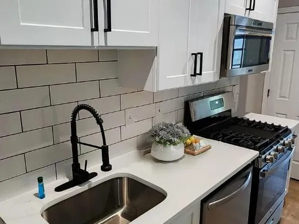 3007 Ridgewood Ave, Baltimore, MD 21215