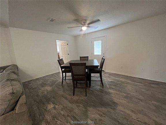 4th image of 4310 Green Valley Dr