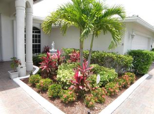 392 SW Egret Lndg, Port Saint Lucie, FL 34953