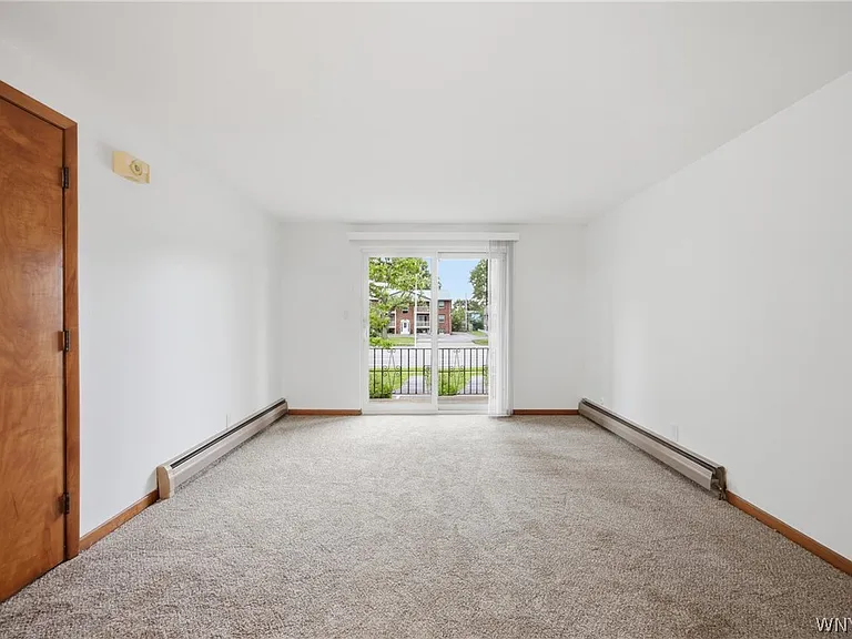 2500 Sheridan Dr #3 — Photo 4
