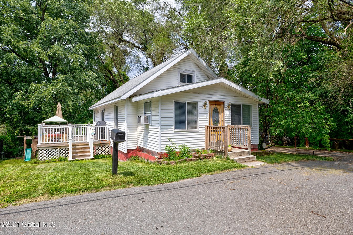 1st image of 12 Avenue A