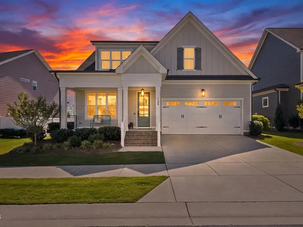1509 Silver Elm Ln, Wendell, NC 27591