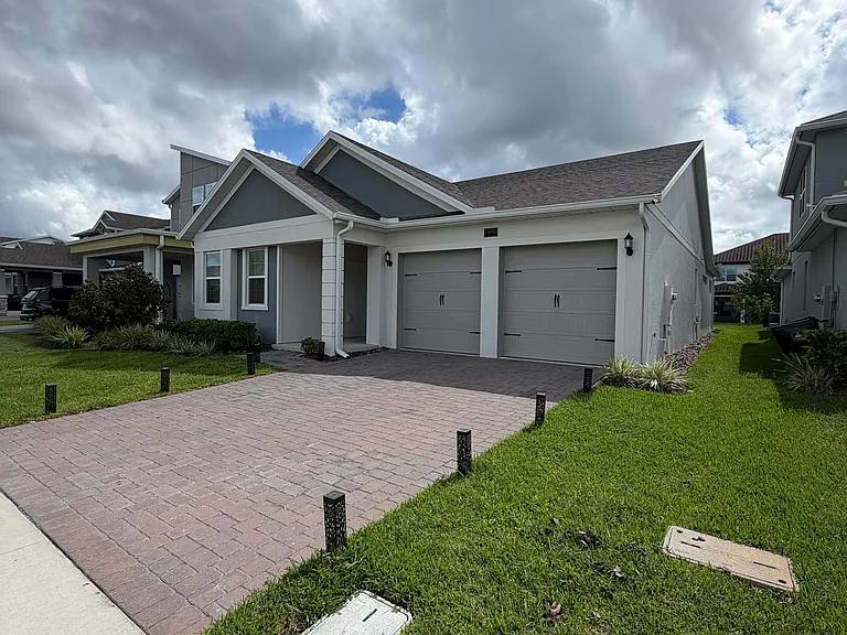 14845 Milfoil Ave — Photo 2