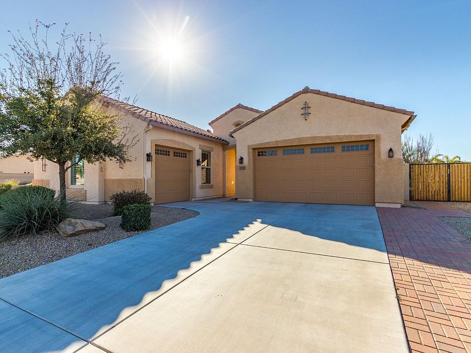 1st image of 19351 E Spyglass Blvd