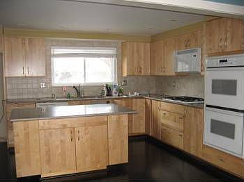 3rd image of 2987 Stephanie Ct