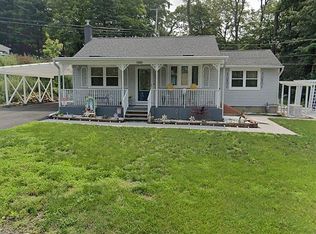 552 Dell Rd, Landing, NJ 07850