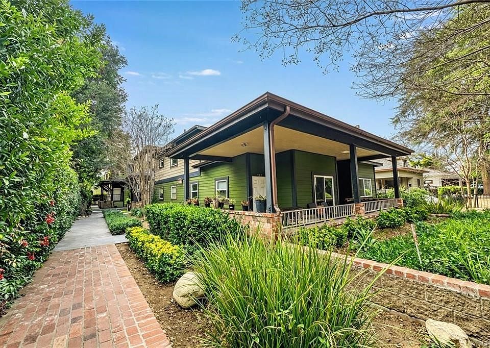 1st image of 537 Cypress Ave