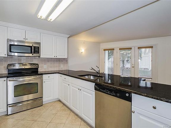 2nd image of 3250 Fairfield Ave APT 119