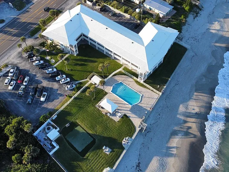 1273 Highway A1A — Photo 34