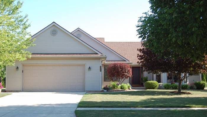 853 S. Christopher