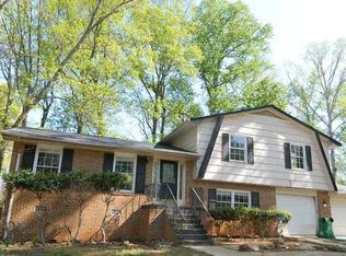 4654 Eberline Ct, Stone Mountain, GA 30083