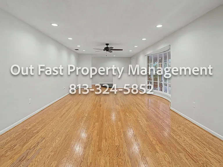 639 Howard Ave — Photo 32