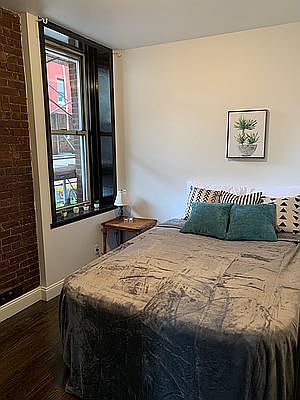 3rd image of 184 Mott St #4