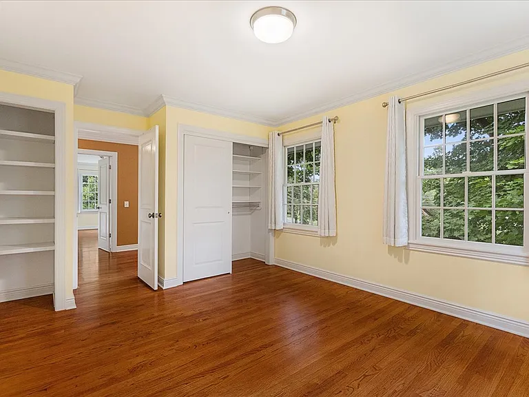 206 Snowden Ln — Photo 16