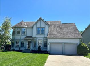 13301 W 115th St, Overland Park, KS 66210